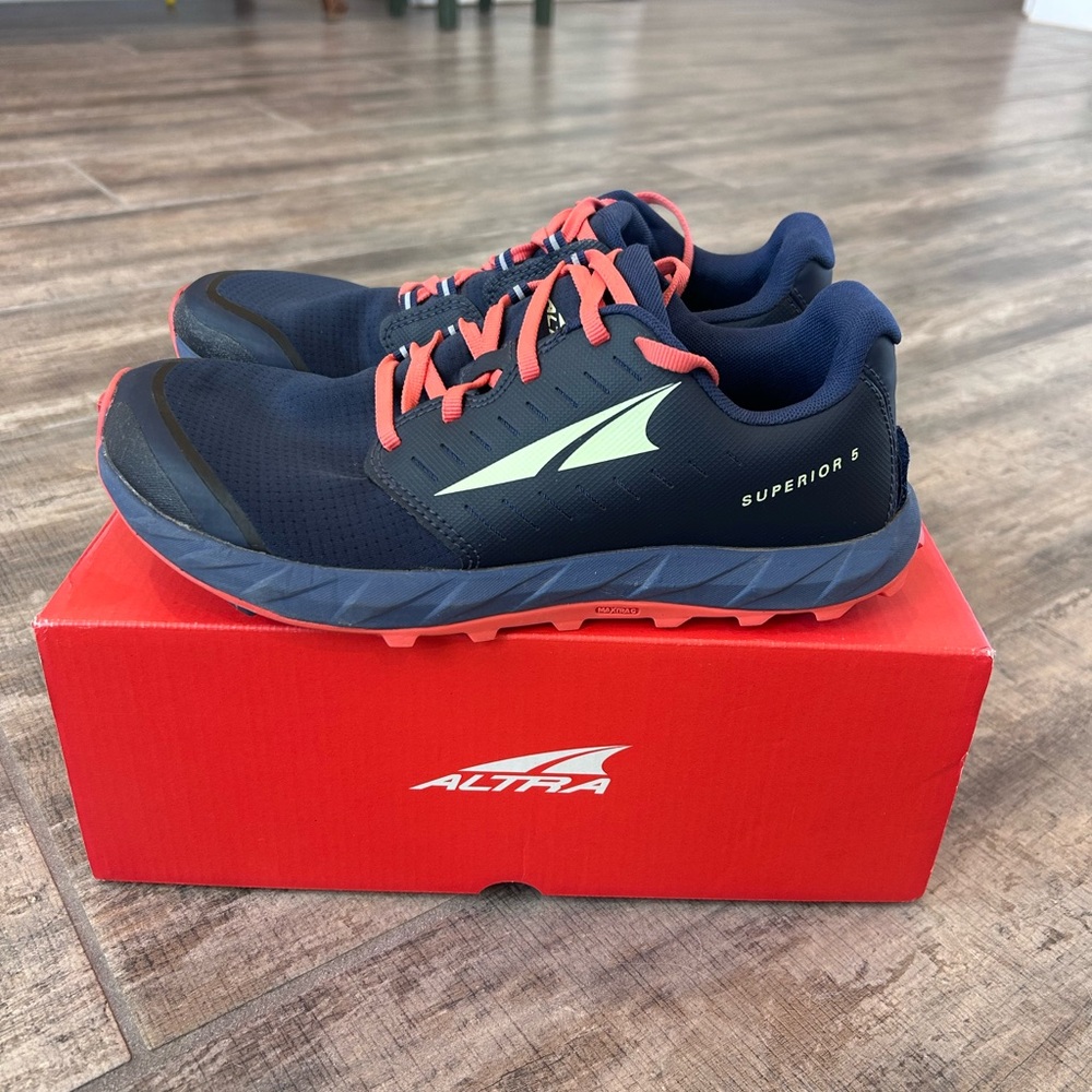 Altra Superior 5 Navy and Coral Running Shoes